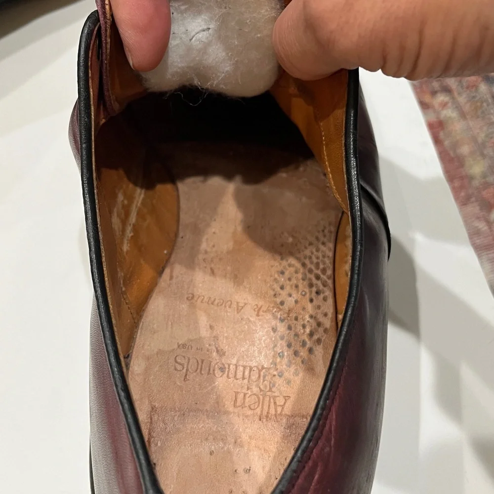 Allen Edmonds as details