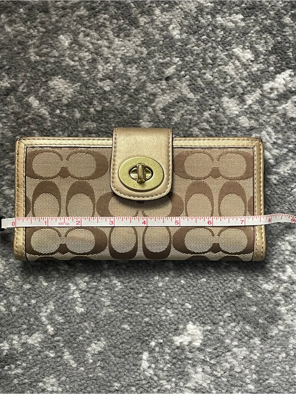 Coach returns card
