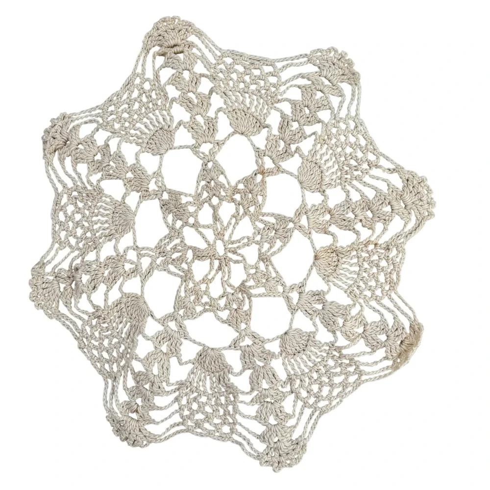 VTG Handmade Crochet Doily Starburst Lace Cream Cotton 7.5 Inch Round Cottge
