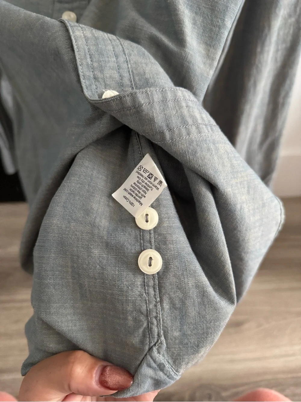 J. Crew Men's long sleeve Cotton Button-Down Shirt