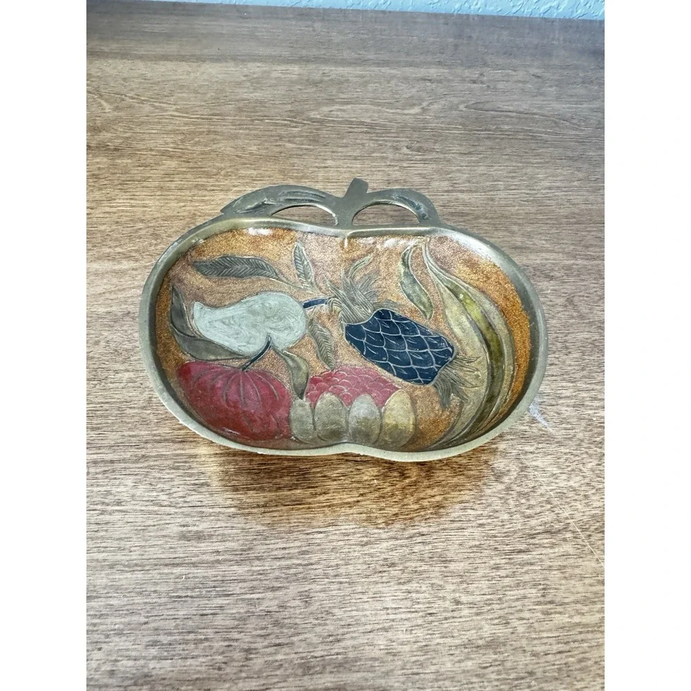 N/A any enameled vintage
