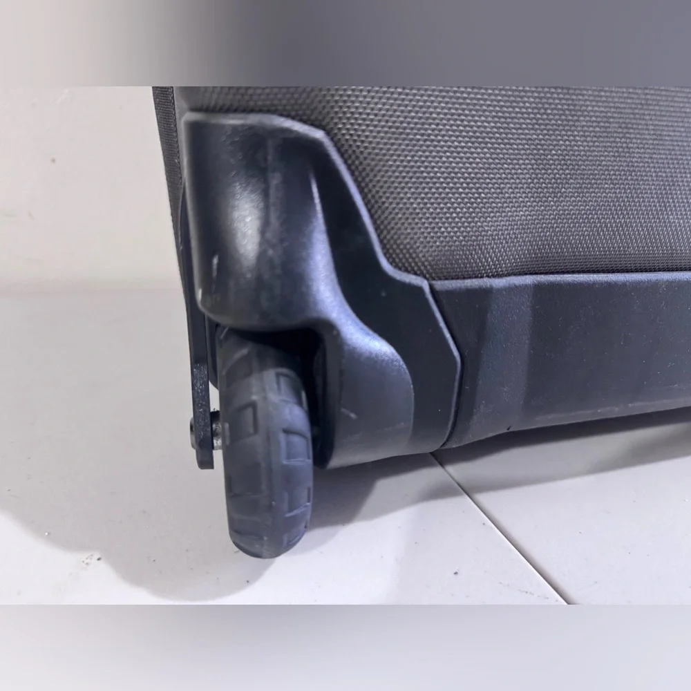 Eddie Bauer durable rolling