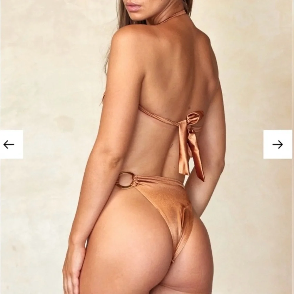 Monday Swimwear sold out
