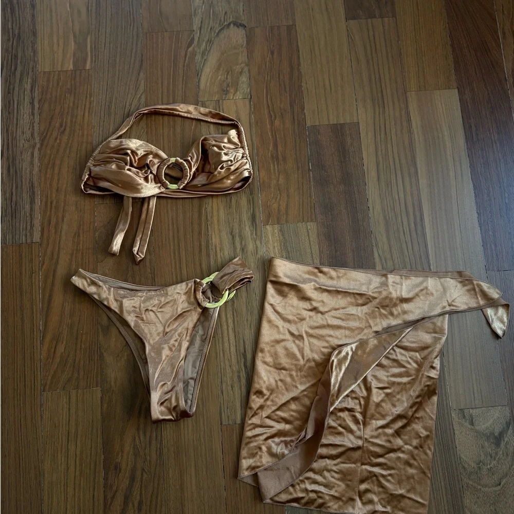 Monday Swimwear sold out