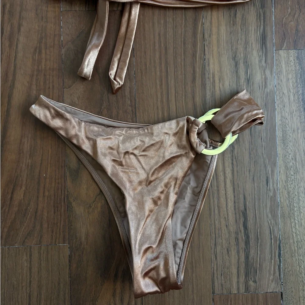 Monday Swimwear sold out