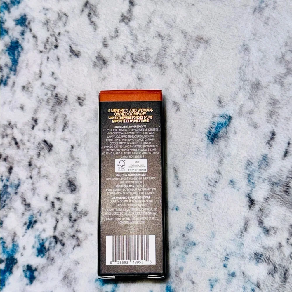 Laritzy Cosmetics enhance your