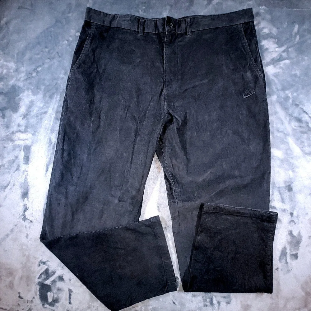Nike Mens Corduroy Trousers Black Straight Leg Pants 40x32 DA0011-060