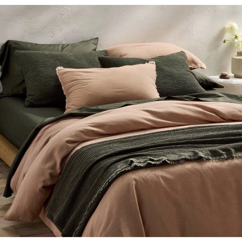 Casaluna brand new
