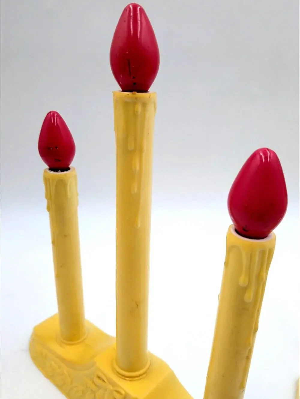 2 VTG 3 Christmas Candelabra Candle off white, Plastic Drip Candolier Electric