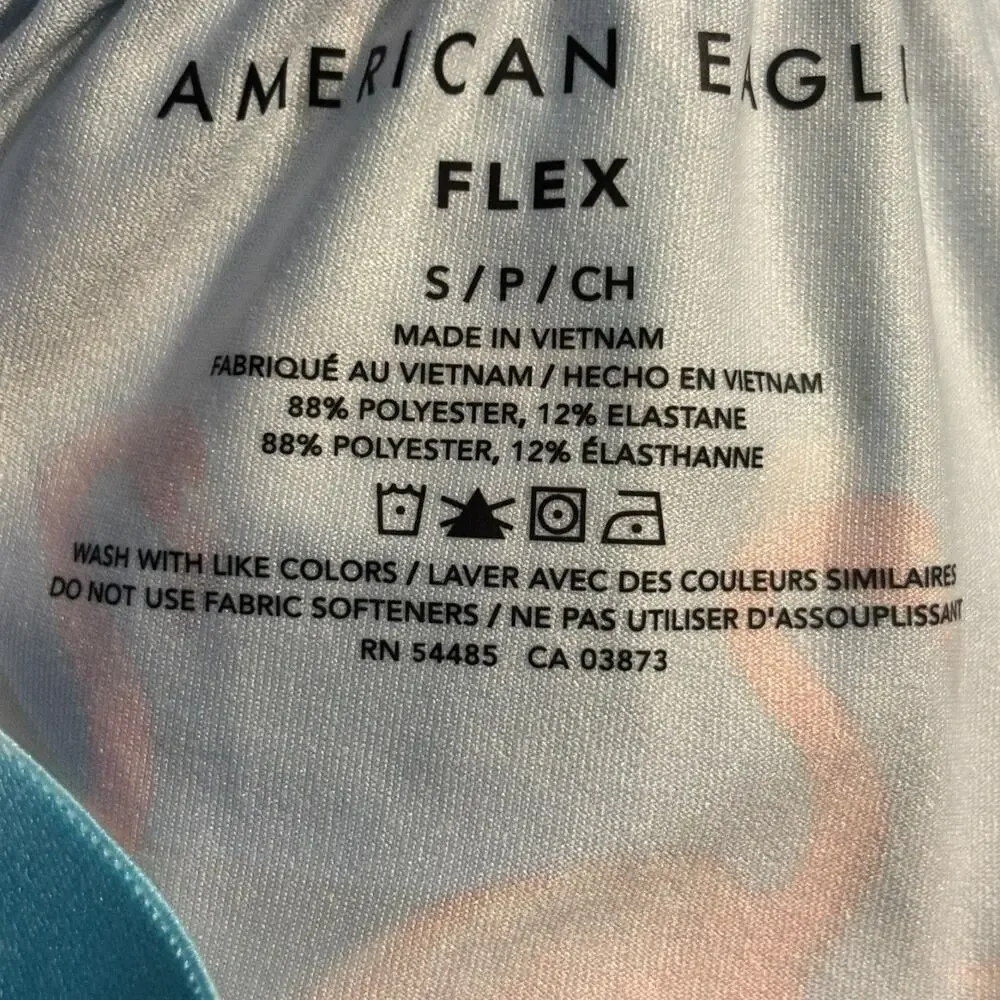 American Eagle NWOT Flamingo's Boxer Flex Briefs Size Small