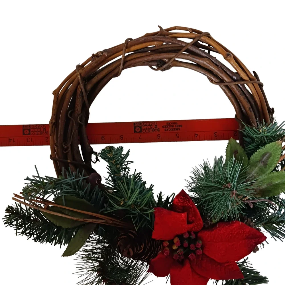 Grapevine Wreath Christmas Decor 12