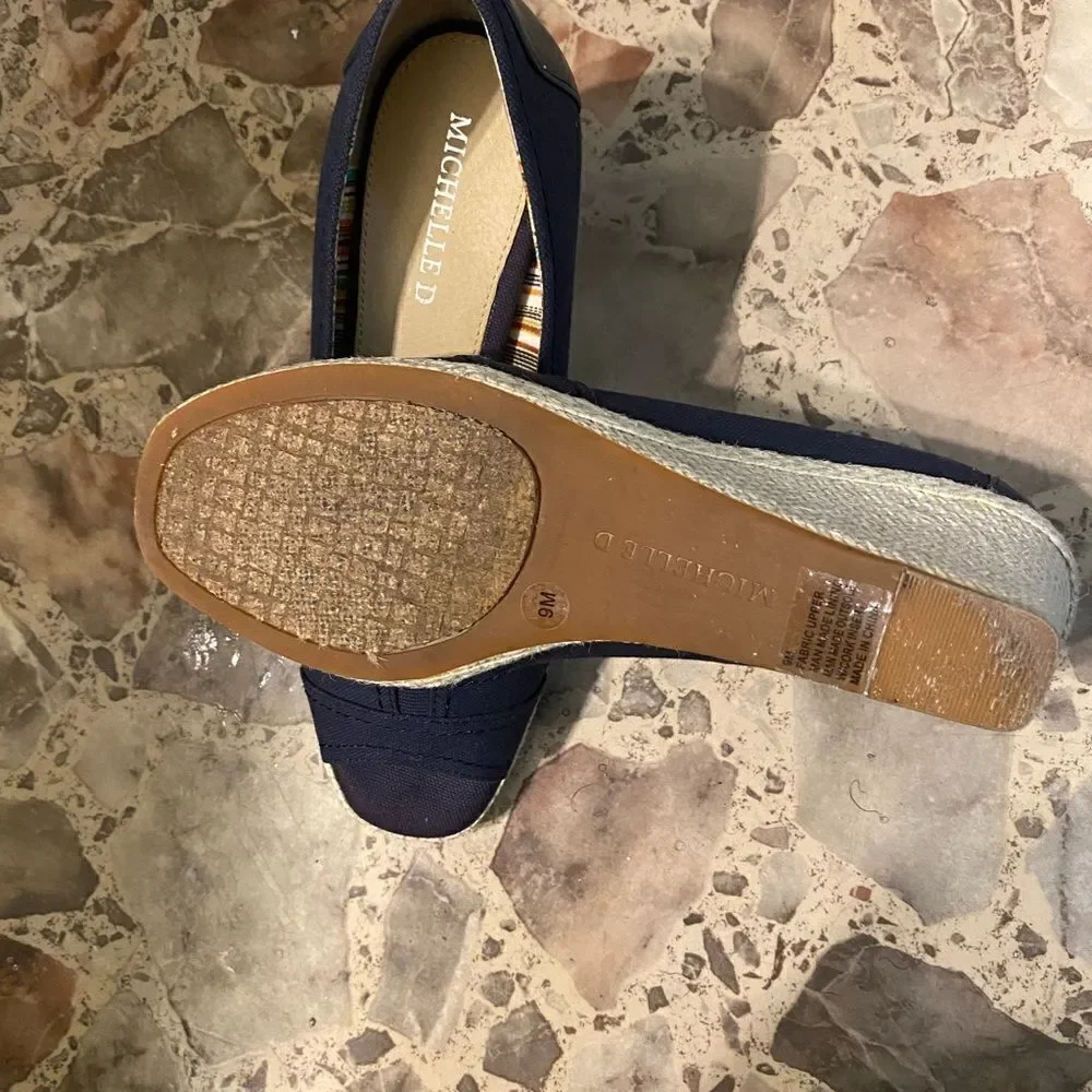 Michelle D Navy Peep Toe Espadrille Wedges, size 9