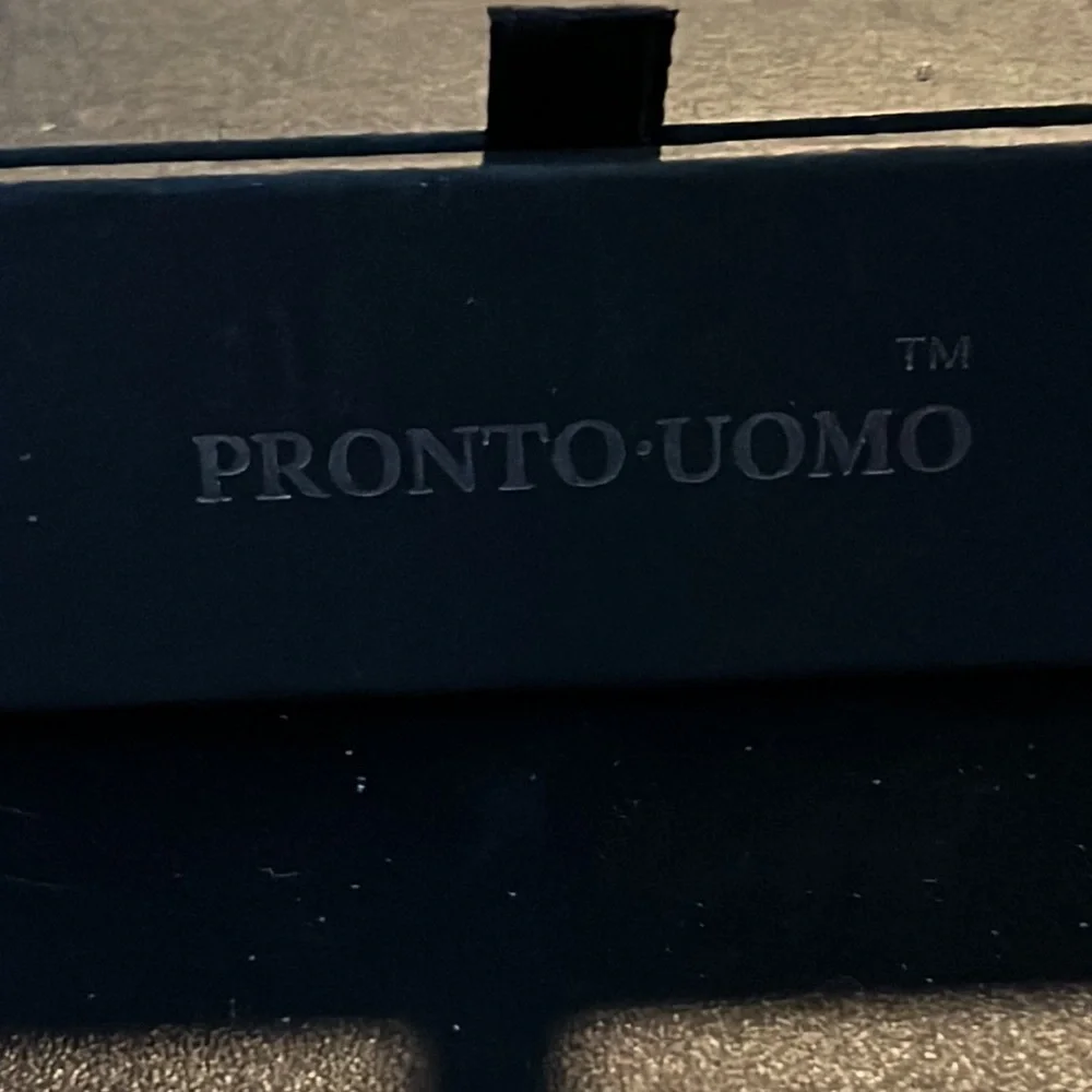 Pronto Uomo new box
