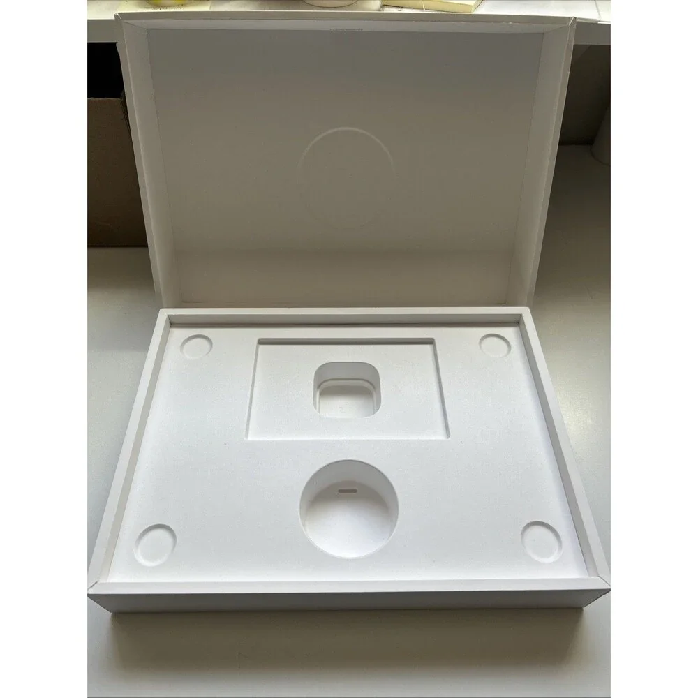 Apple *this empty