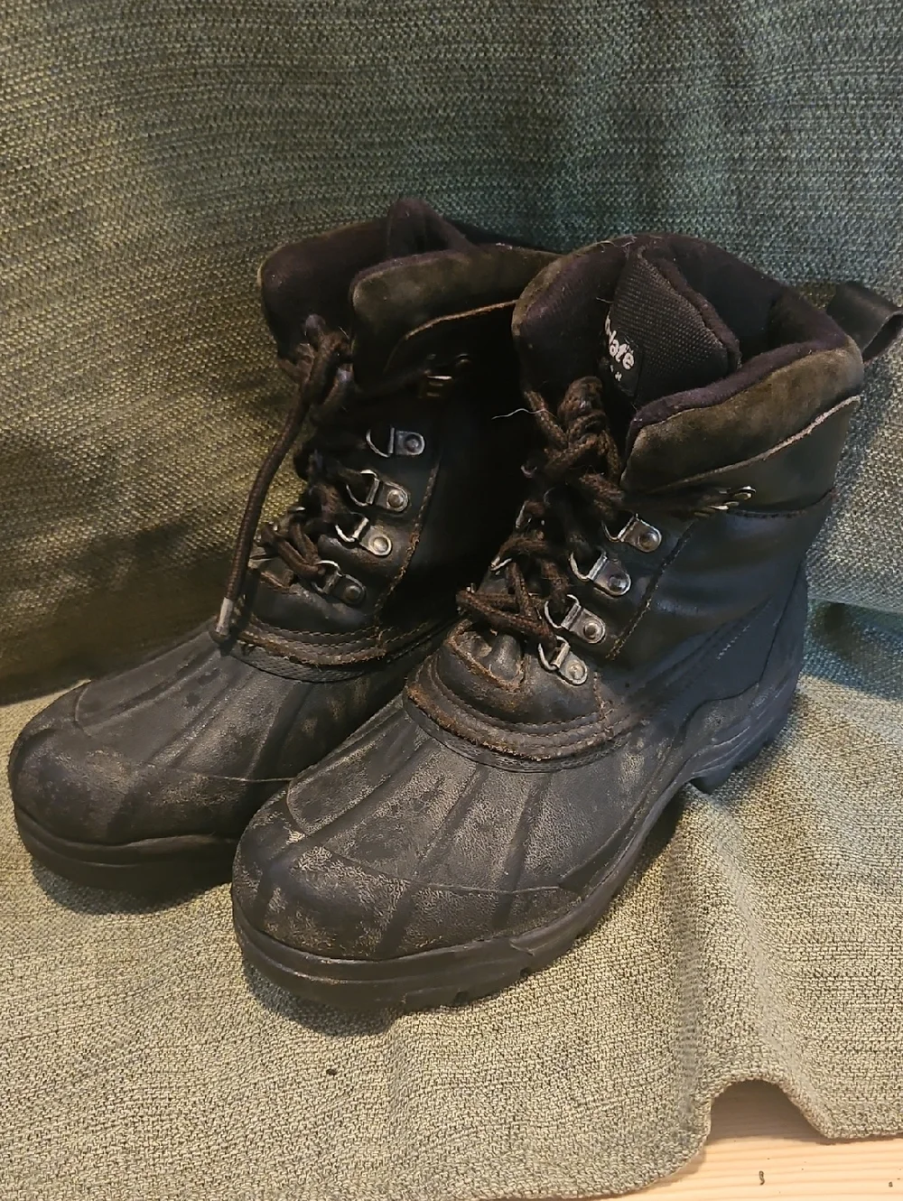 3M Thinsulate Black Men's Lace-Up Waterproof Winter Boots