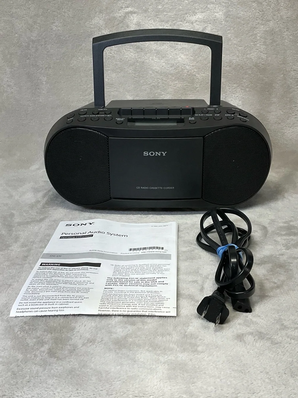 Sony CFD-S70 CD Radio Cassette Corder Boombox Mega Bass