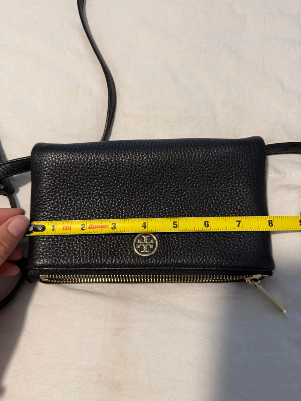 Tory Burch compact pebbled