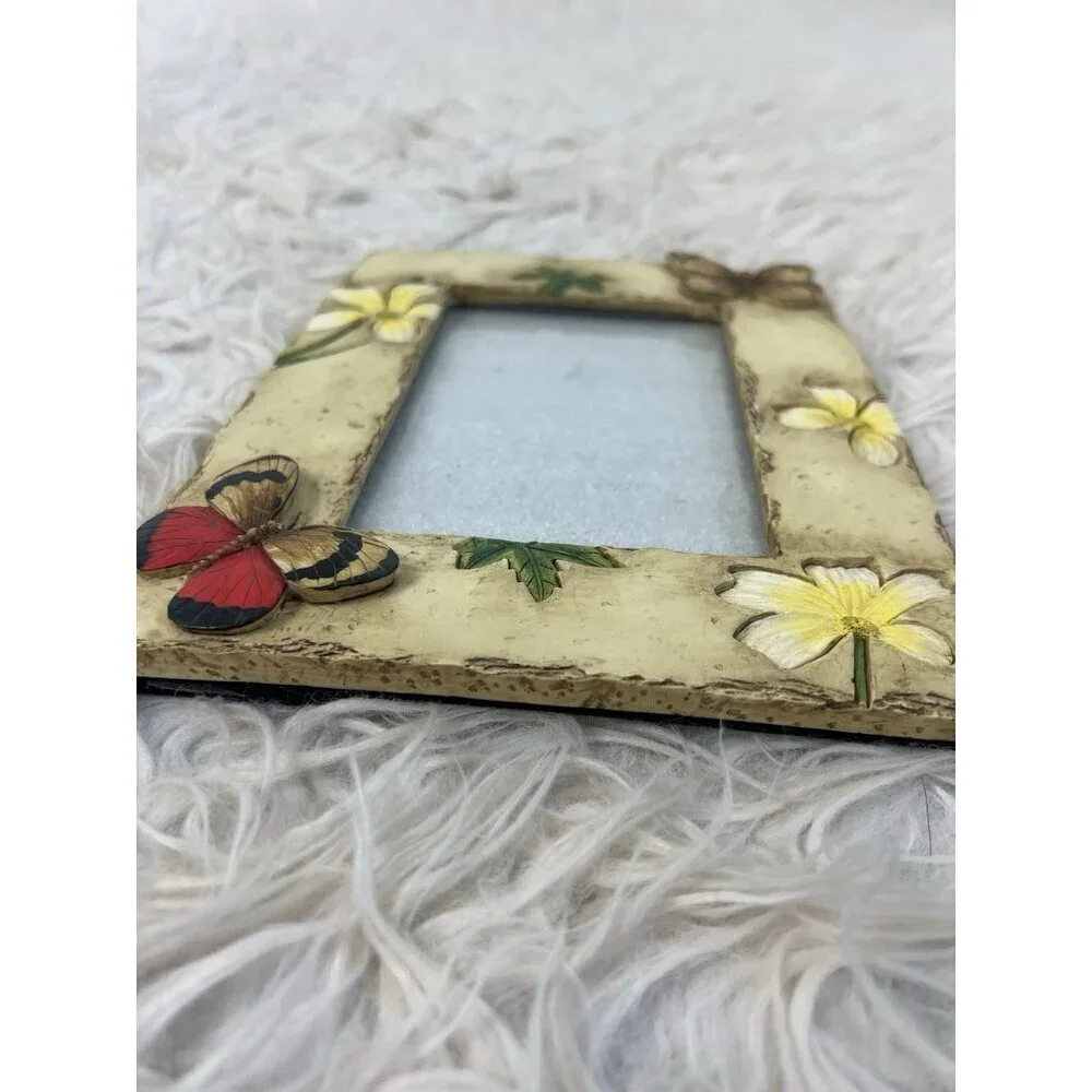 Vintage Multicolor 3D Butterfly Floral 4 x 6 Cottagecore Resin Picture Frame