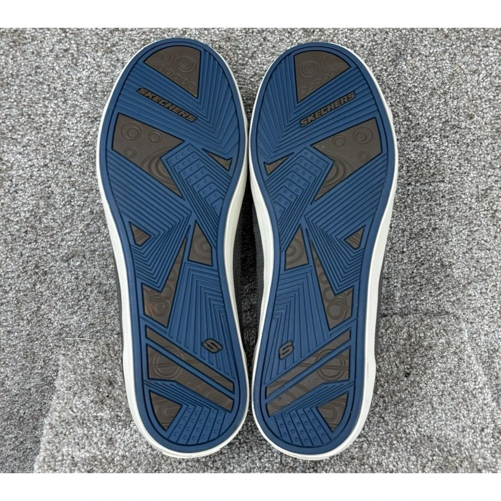 Skechers relaxed fit