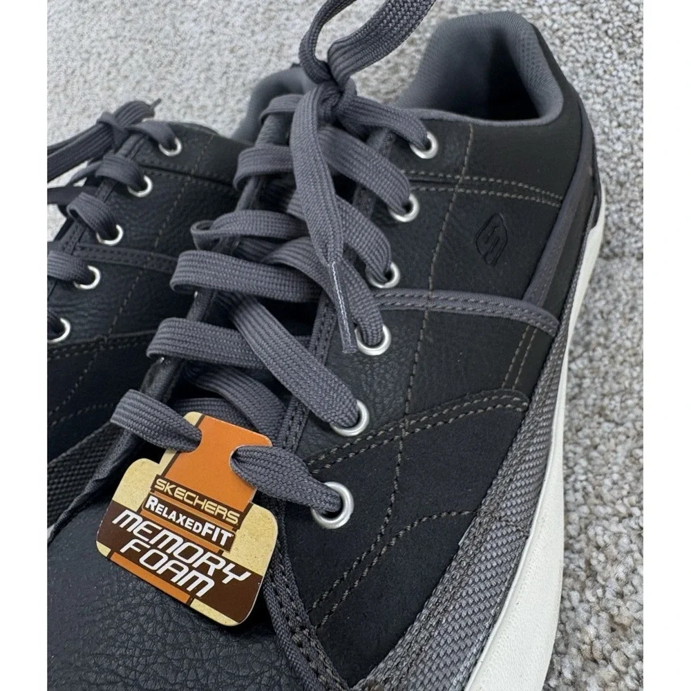 Skechers relaxed fit