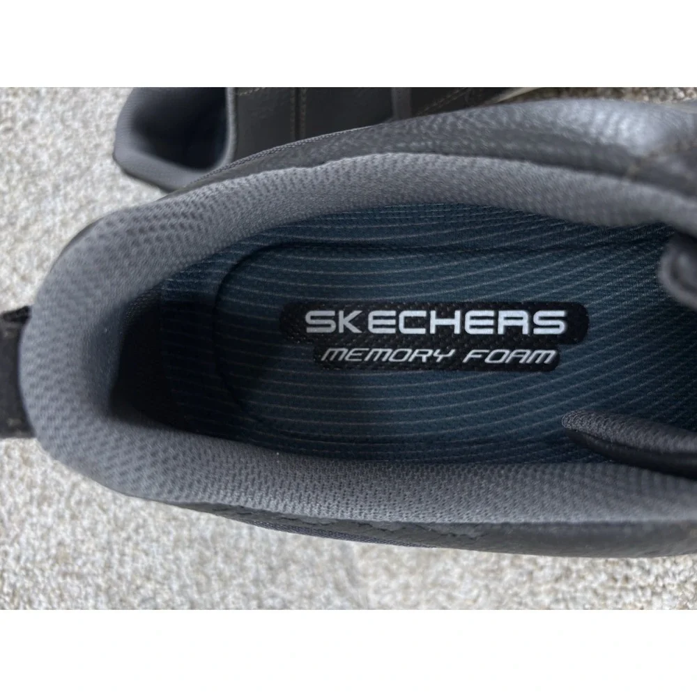Skechers relaxed fit
