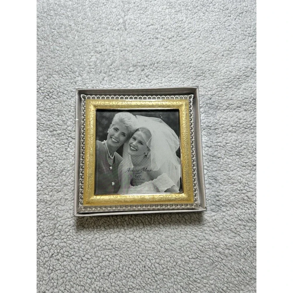 Ashleigh Manor Wedding Picture Frame 5x5 Gold And Silver Border