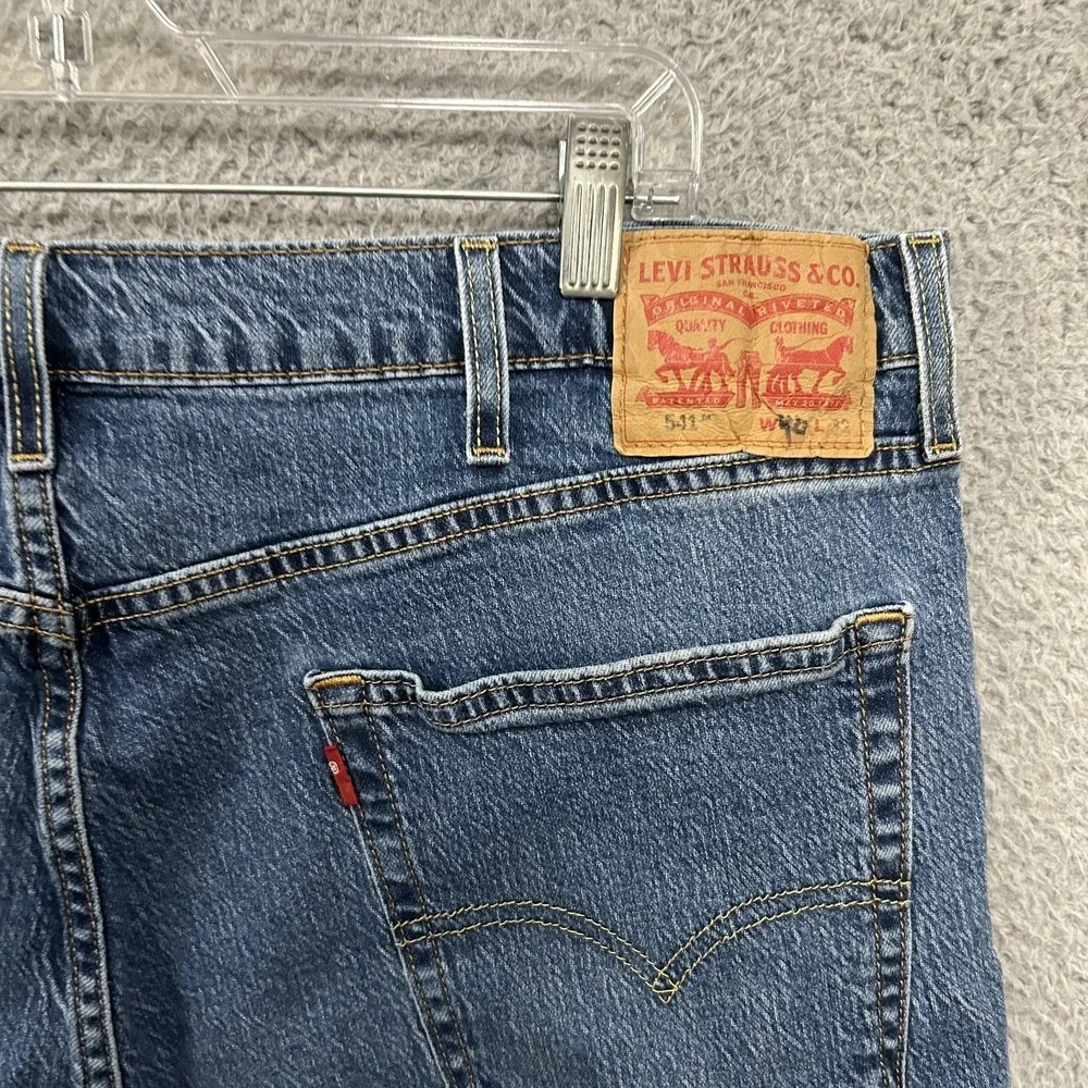 Levis Jeans Mens 40x32 Blue Denim 541 Athletic Fit Stretch American Medium Wash