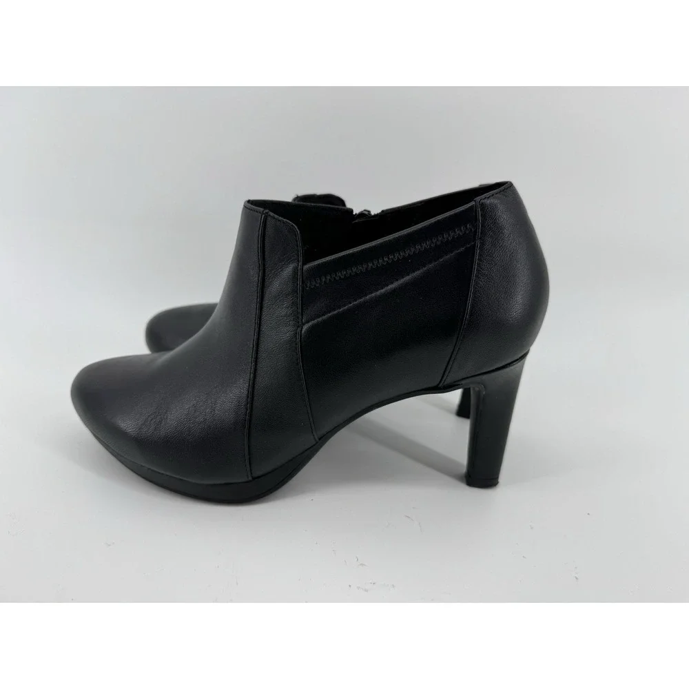 Clarks women pre booties