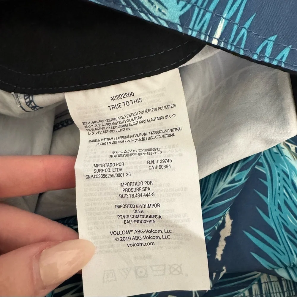 Volcom stylish swim