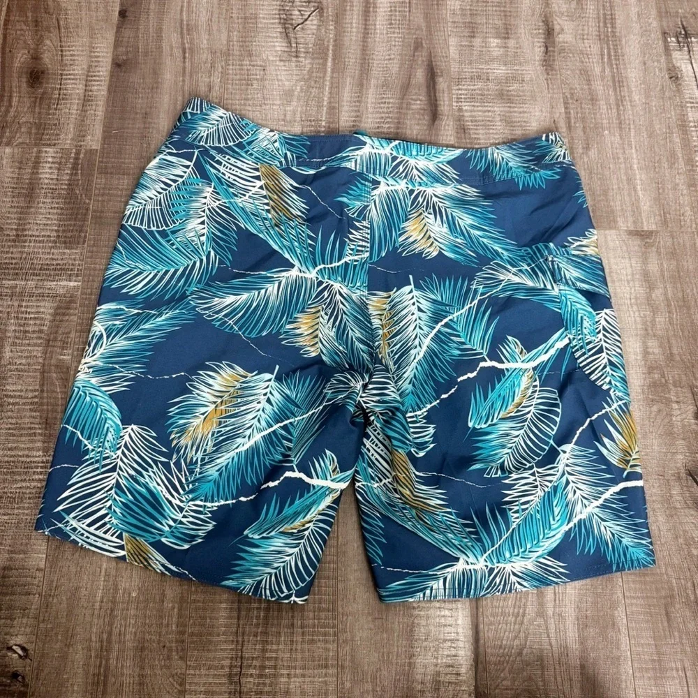 Volcom stylish swim
