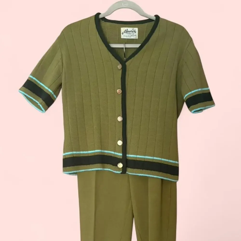 Rare matching two-piece knit set from Monarch‎ Knits