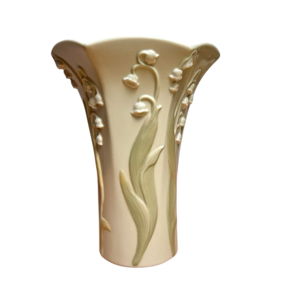 Lenox Floral Blossoms Lily of the Valley Vase 7” Cream Green‎ Porcelain