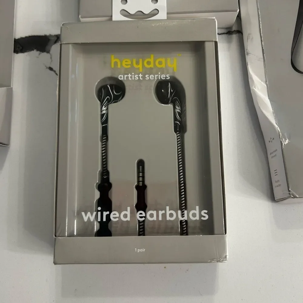 Heyday Tech Accessories Bundle NWT