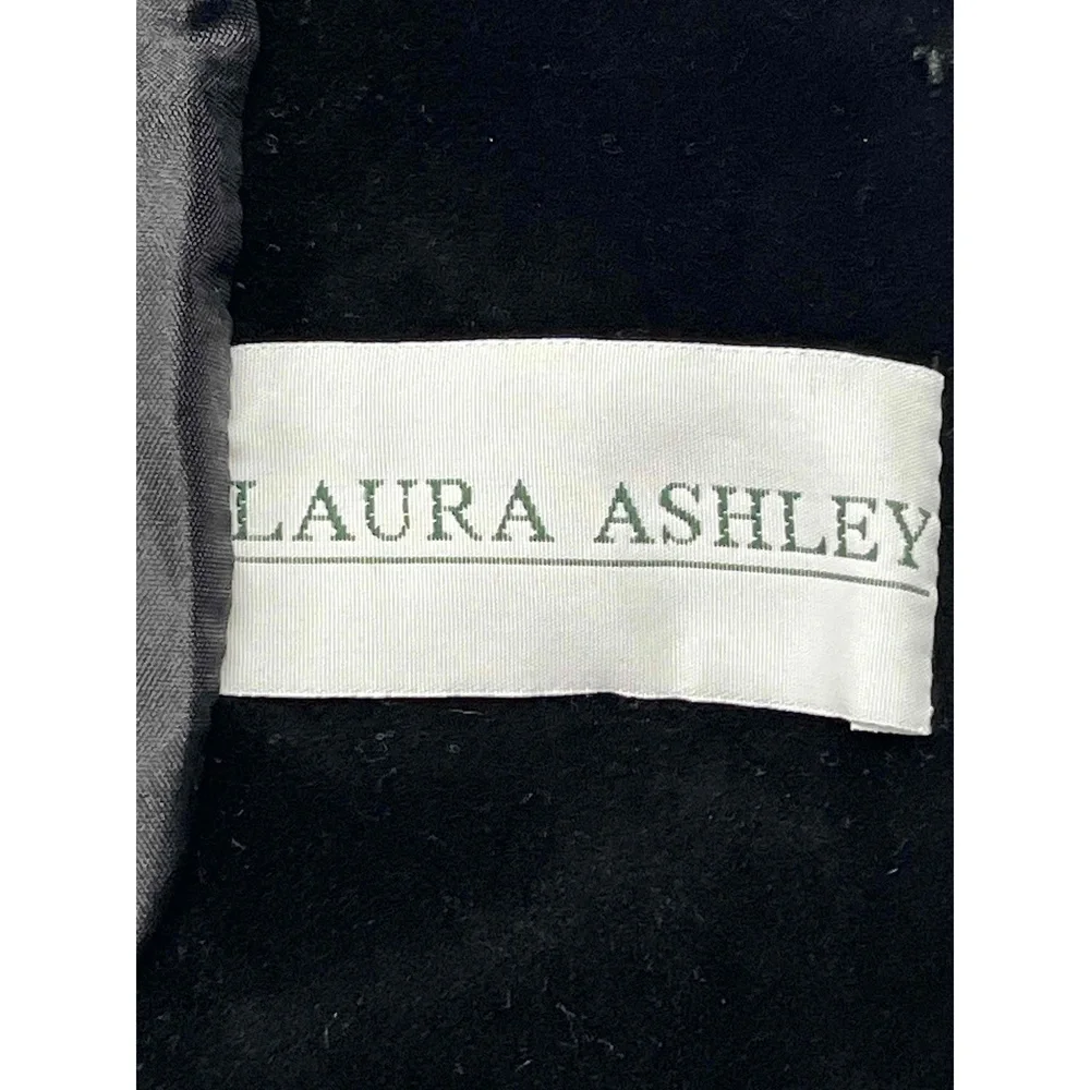 Laura Ashley brand laura