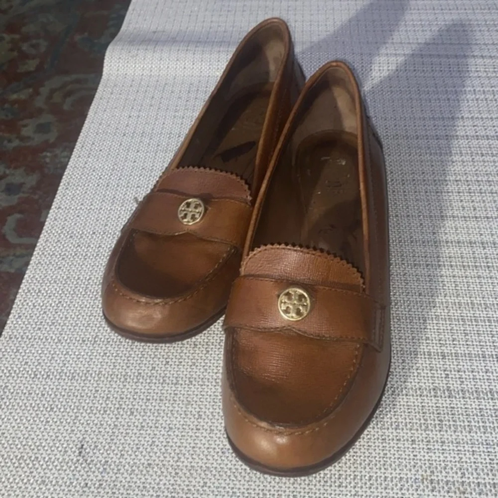 Tory Burch questions leave