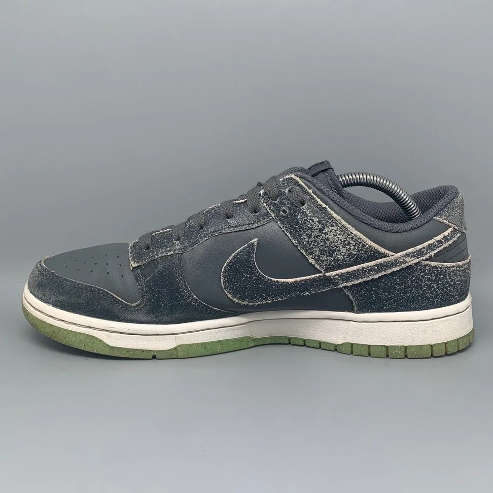 Nike Dunk Low Retro PRM Gray Halloween‎ Skate Shoes DQ7681‑001 Men's Sz 10
