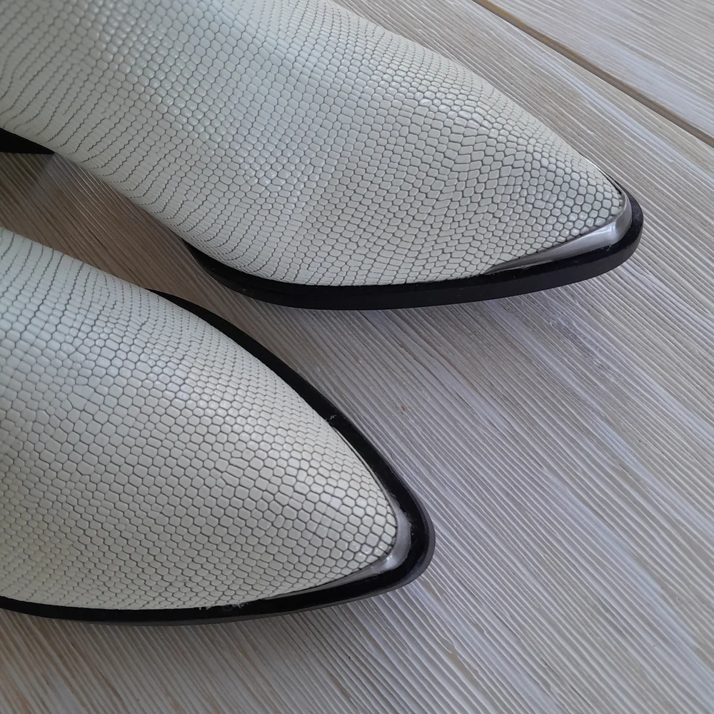 Calvin Klein pointed toe