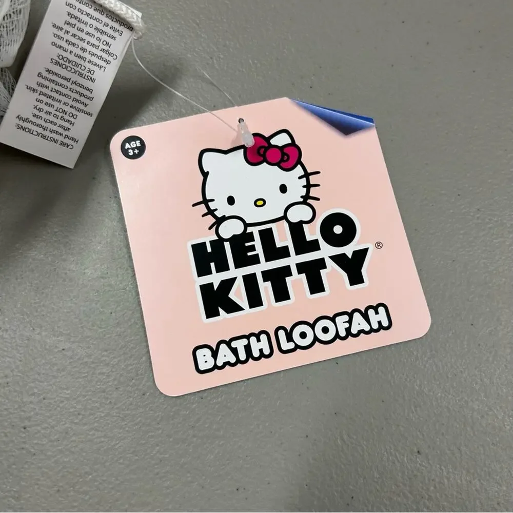 Hello Kitty piece adorable