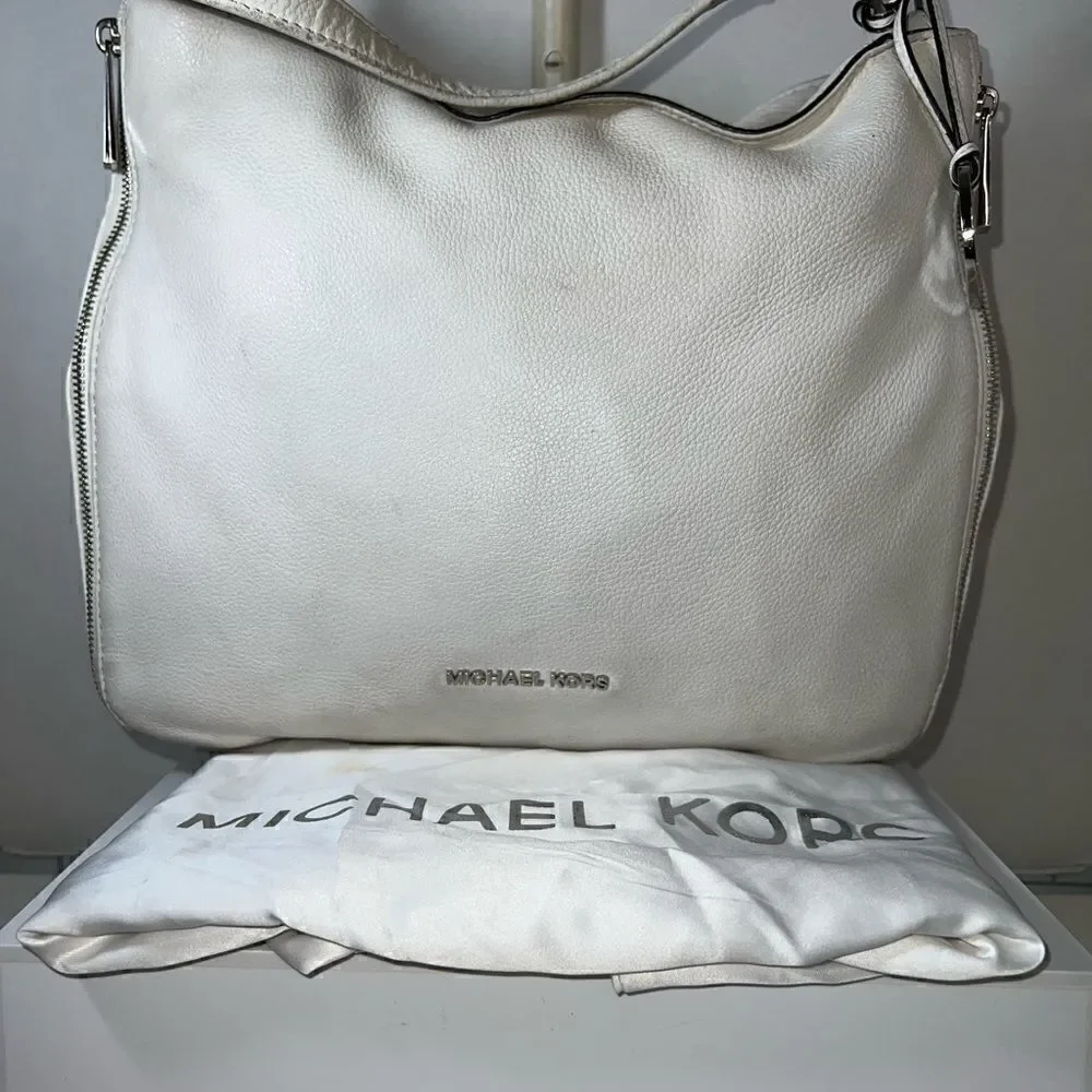 Micheal Kors Large Hobo