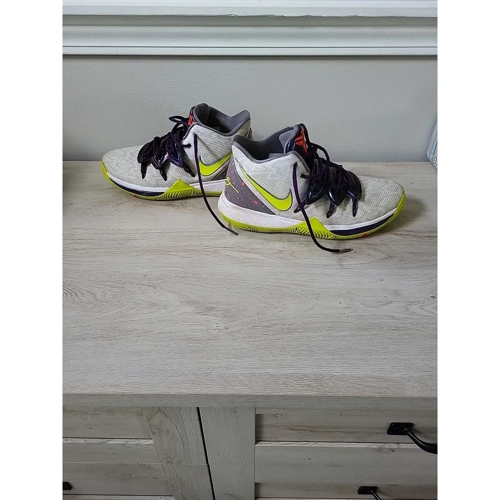 NIKE‎ KYRIE 5 Mamba Mentality | no box | 6.5Y AQ2465-102