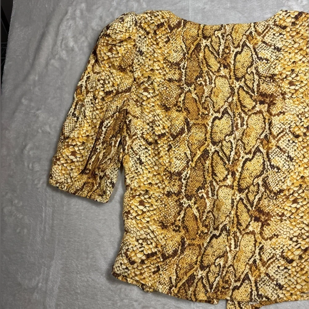Reformation Eliana Boa Snakeskin Animal Print V Neck Button Front Blouse Small