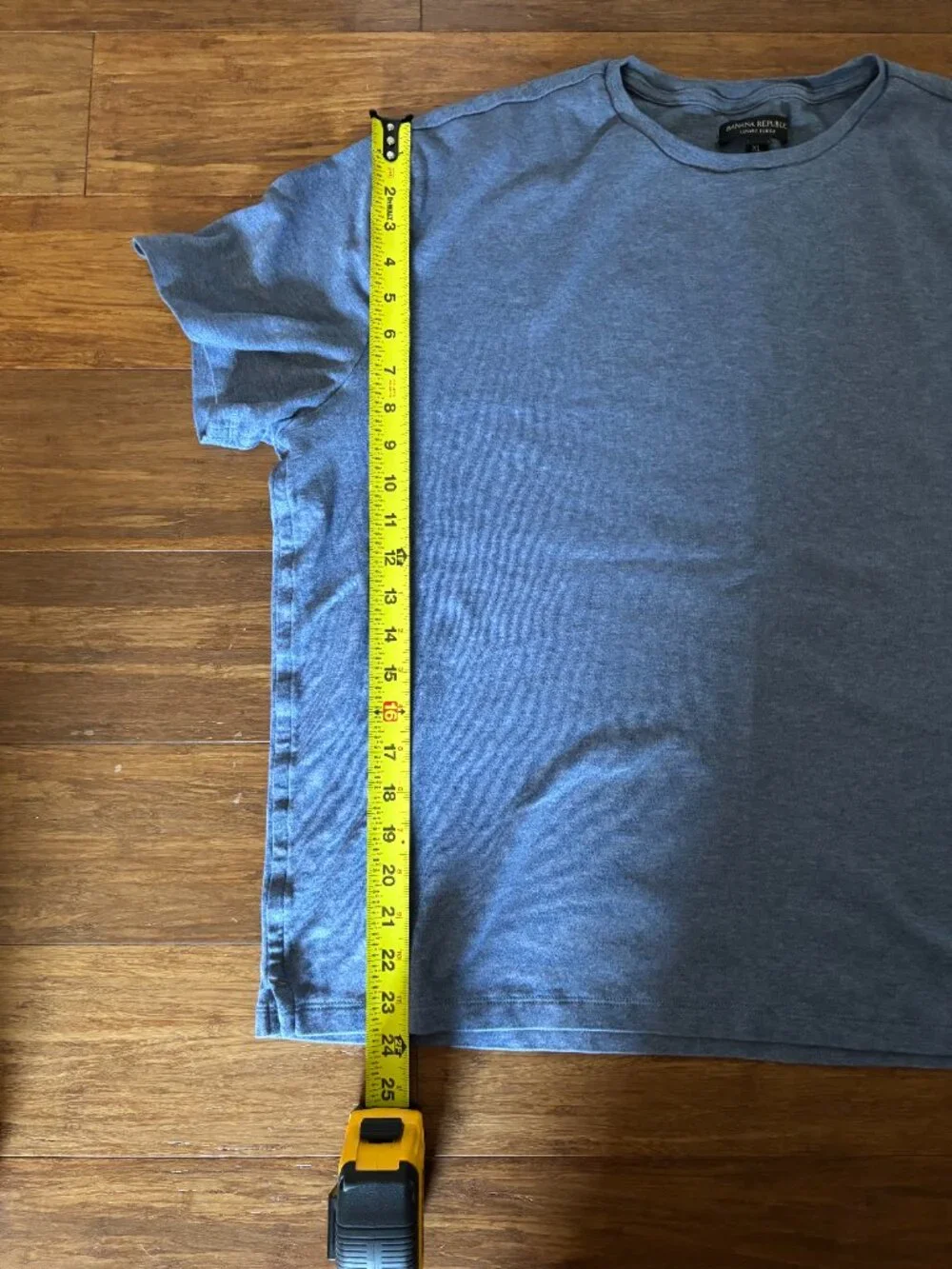 Banana Republic Luxury Touch Men’s Blue Gray Cotton T-Shirt Size XL