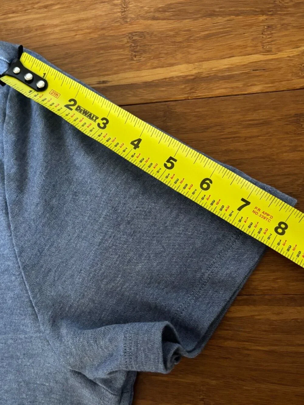 Banana Republic Luxury Touch Men’s Blue Gray Cotton T-Shirt Size XL