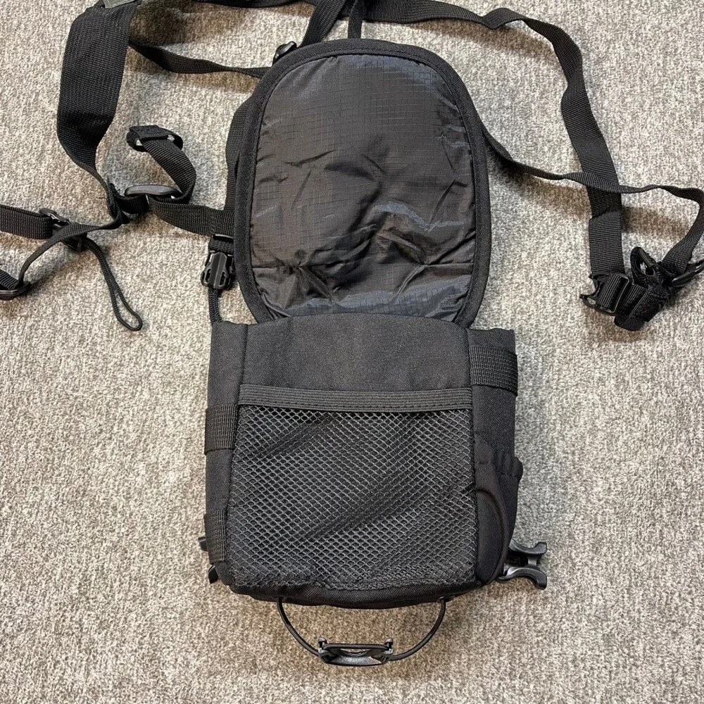 Leupold binocular harness