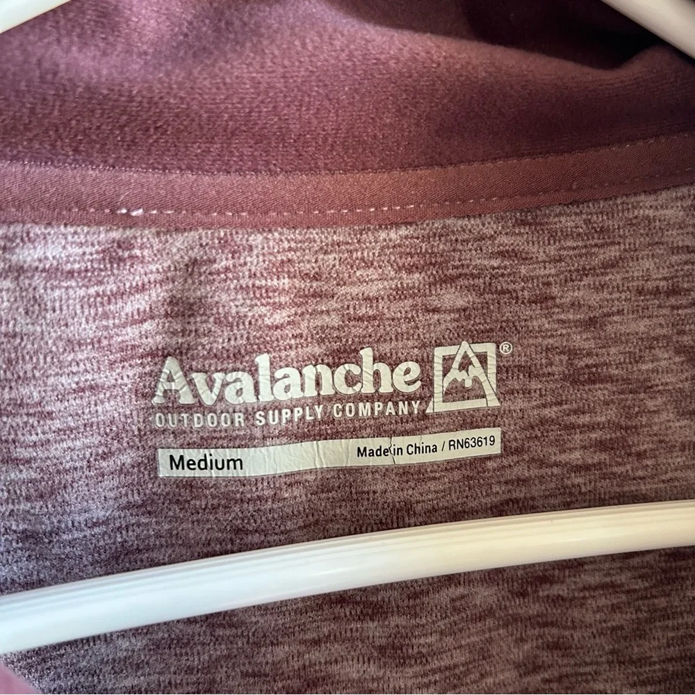 Avalanche outdoor supply