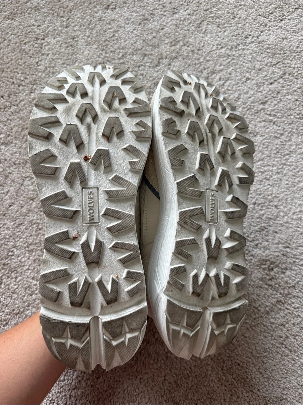 Darc Sport Run 1 Cream Grey Suede Unisex Gym Athletic Shoes