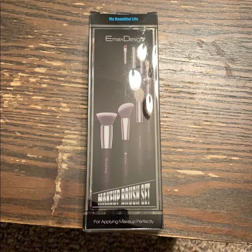 Emax design brush set