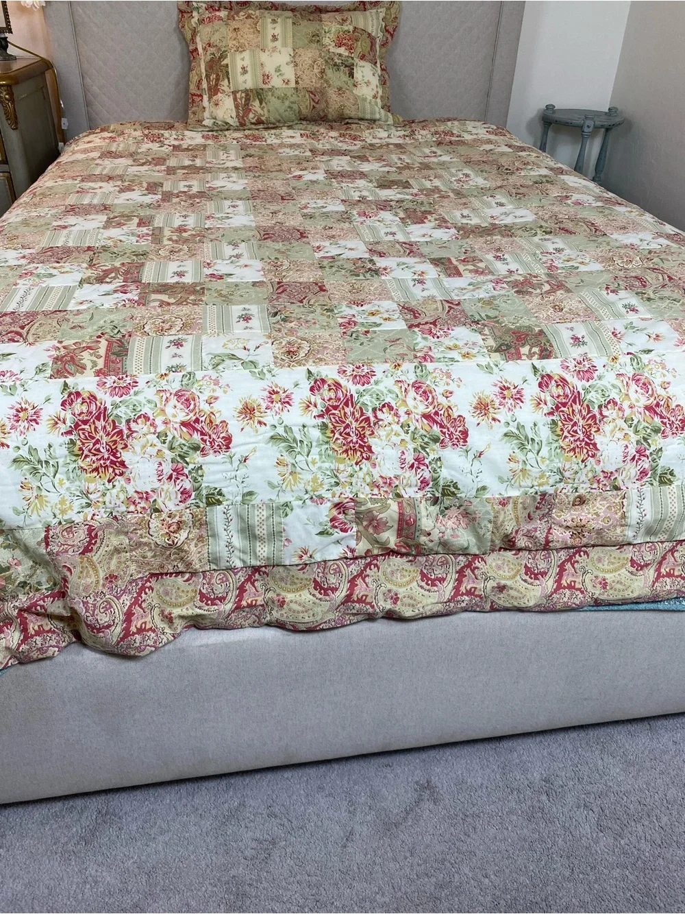 Vintage patchwork style comforter w/ sham floral Queen