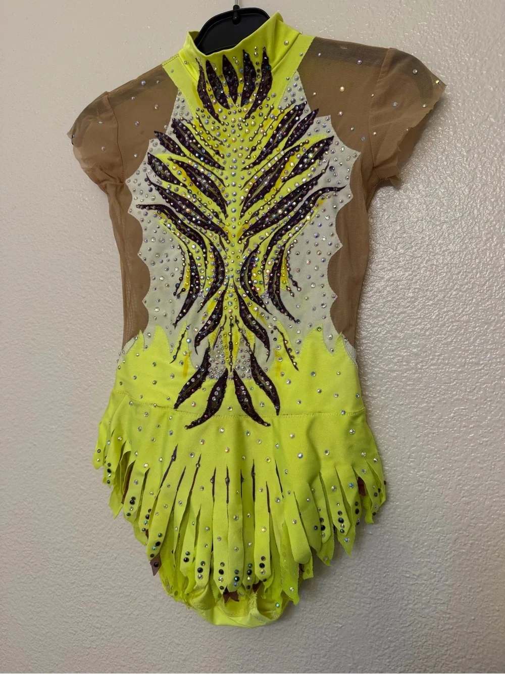 Glamour custom hand