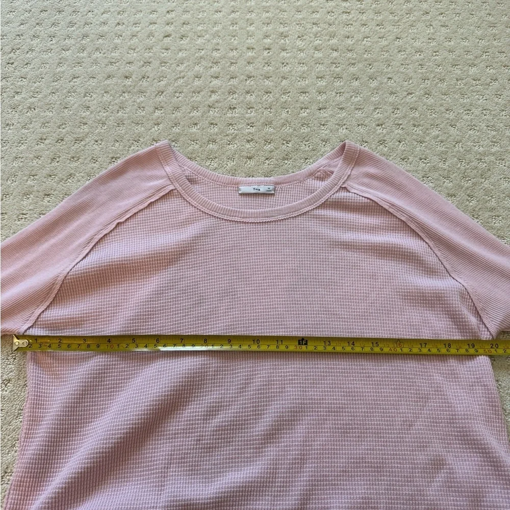 TNA aritzia alder